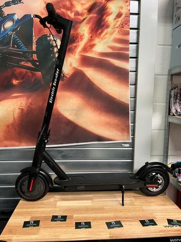 Roadmax Step 25km/h + 6km/h I tronic Elektrische Scooter beschikbaar voor biedingen