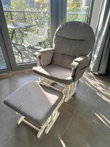 Schuifstoel met voetenbank beschikbaar voor biedingen