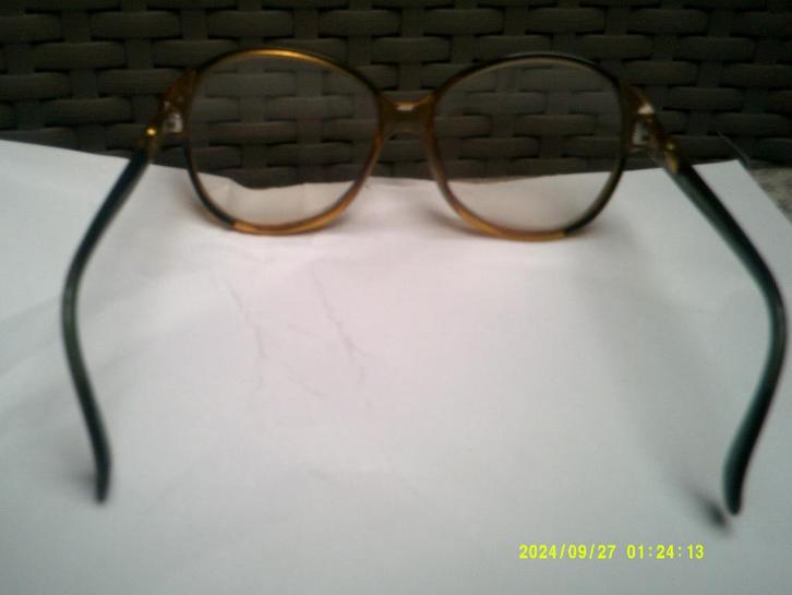 monture lunettes années 70 Christian Dior parfait état, Handtassen en Accessoires, Zonnebrillen en Brillen | Dames, Zo goed als nieuw