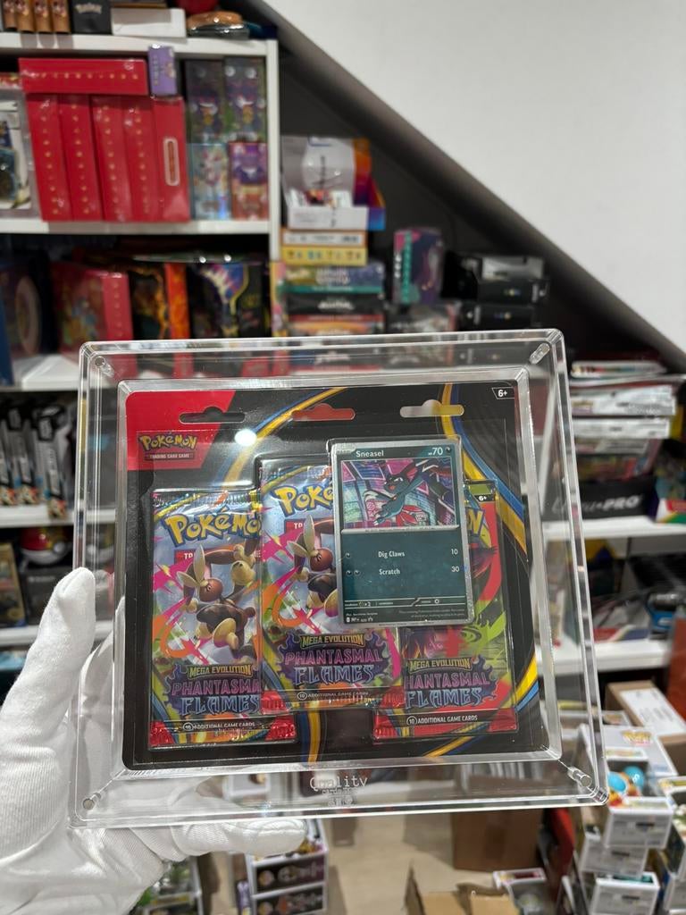 Pokémon 3-Pack Blister Acryl Case, Hobby en Vrije tijd, Verzamelkaartspellen | Pokémon, Zo goed als nieuw, Ophalen of Verzenden