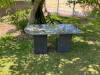 UNIEK aanbod: mooie granieten tafel met 2 zware steunen, Comme neuf, Modern, Autres matériaux, 50 à 100 cm
