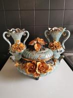 Schouwgarnituur. Capodimonte, Antiek en Kunst, Ophalen of Verzenden