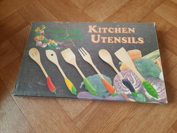 nieuw 6 delig houten luxe bestek voor in de keuken  beschikbaar voor biedingen