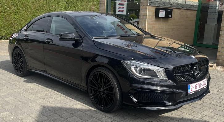 Mercedes CLA * AMG PACK * MET GARANTIE * GEKEURD * TOPSTAAT, Auto's, Mercedes-Benz, Bedrijf, Te koop, CLA, ABS, Airbags, Airconditioning