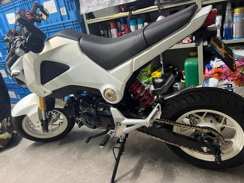 Honda Msx 125 (Grom), Motoren, Motoren | Honda, Particulier, Naked bike, 11 kW of minder, 1 cilinder, Minimaal motorrijbewijs A1