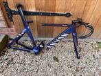 Canyon aeroad cfr gescheurd frame, Ophalen, Zo goed als nieuw