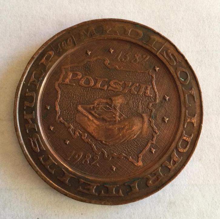 Herdenkingsmunt Polska solidariteitshulp 100 medi 1382-1982, Postzegels en Munten, Penningen en Medailles, Ophalen of Verzenden