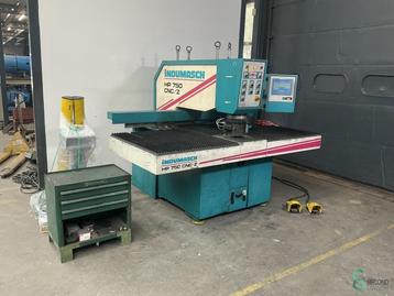 Pons- & nibbelmachines Indumasch HP 750 CNC/Z 1999 beschikbaar voor biedingen