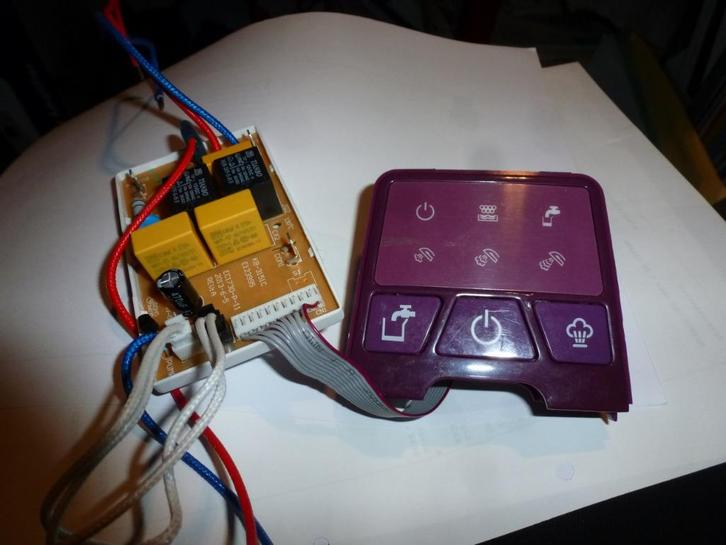 Quigg stoomstrijkijzer model SG4-C onderdelen, Elektronische apparatuur, Strijkijzers en Strijkplanken, Gebruikt, Strijkijzer met snoer