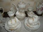 Porseleinen koffieservies., Ophalen