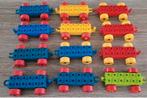 Duplo set: 12 oude wagentjes, Ophalen of Verzenden, Gebruikt, Losse stenen, Duplo