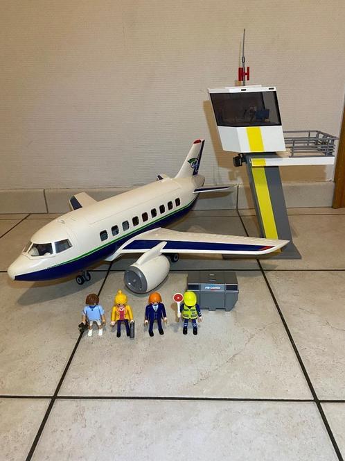 Playmobil Vliegtuig met verkeerstoren – 5261, Kinderen en Baby's, Speelgoed | Playmobil, Gebruikt, Complete set, Ophalen