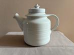 witte Arabia Kaarna theepot - groot formaat (design), Verzenden, Zo goed als nieuw, Aardewerk