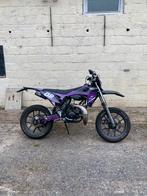 Schakelbrommer 50cc, Fietsen en Brommers, Brommers | Crossbrommers, 6 versnellingen, Gebruikt, 50 cc, Ophalen