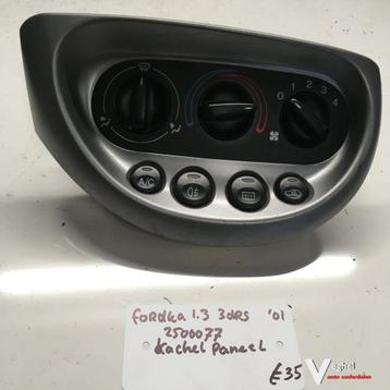 Ford Ka 2001 wagennr 2500077  Kachelbedieningspaneel (airco) beschikbaar voor biedingen