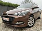 Hyundai i20 1.2i GO! CLIM/CRUISE/PDC/BLUETOOTH//LINE ASSIST, Auto's, Hyundai, Parkeersensor, Bruin, Overige brandstoffen, Bedrijf