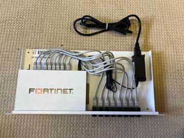 FortiNet FortiGate 40C, Enlèvement, Comme neuf