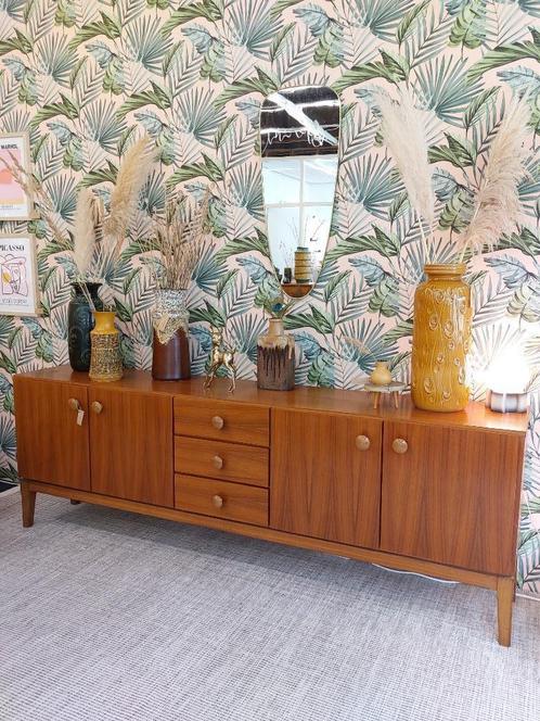 Vintage dressoir / sideboard met ronde grepen, Huis en Inrichting, Kasten | Wandmeubels, Gebruikt, Ophalen