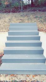 Escalier en acier plié avec renfort, Bricolage & Construction, Échelles & Escaliers, Enlèvement, Comme neuf, Escalier