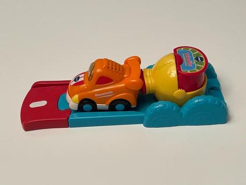 VTech Toet Toet lanceerbaan met auto, Kinderen en Baby's, Speelgoed | Vtech, Zo goed als nieuw, 2 tot 4 jaar, Ophalen