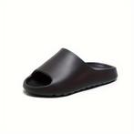 Yeezy slide, Vêtements | Hommes, Chaussures, Chaussons, Noir, Yeezy, Enlèvement ou Envoi