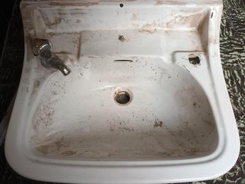Lavabo avec 2 robinets gratuits, Enlèvement, Utilisé, Pierre, Lavabo