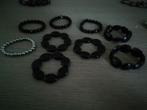 armbanden, Bijoux, Sacs & Beauté, Bracelets, Enlèvement ou Envoi, Avec bracelets à breloques ou perles, Comme neuf, Synthétique ou Plastique