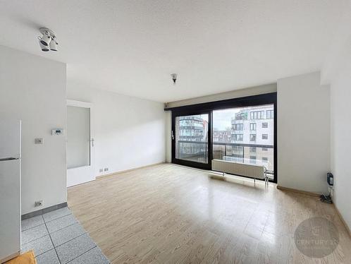 Appartement te koop in Heist-Aan-Zee, 2 slpks, Immo, Huizen en Appartementen te koop, Appartement