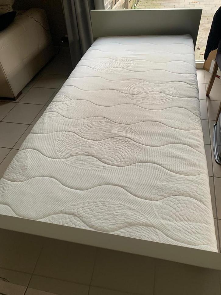 🌟 Prachtig eenpersoonsbed Childwood 🌟, Maison & Meubles, Chambre à coucher | Matelas & Sommiers, Utilisé, Matelas, Une personne