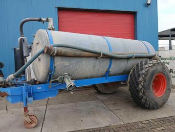 Waterwagen beschikbaar voor biedingen