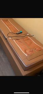 Massage bed en kast te koop, Huis en Inrichting, Ophalen, Zo goed als nieuw