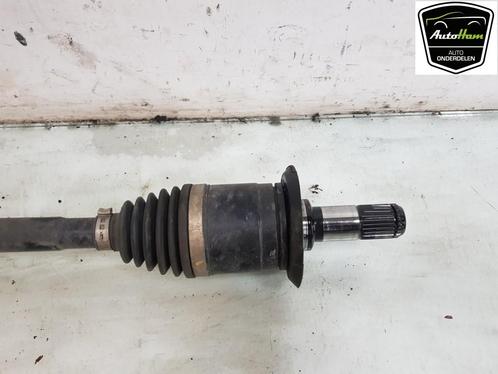 AANDRIJFAS LINKS ACHTER BMW 3 serie (F30) (01-2011/10-2018), Auto-onderdelen, Remmen en Aandrijving, BMW, Gebruikt