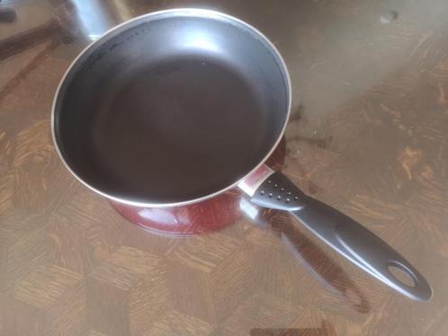 Pan met Teflon antibaklaag, Huis en Inrichting, Keuken | Potten en Pannen, Ophalen of Verzenden