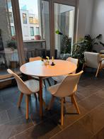 Ronde tafel en 4 stoelen, Huis en Inrichting, Ophalen, Zo goed als nieuw