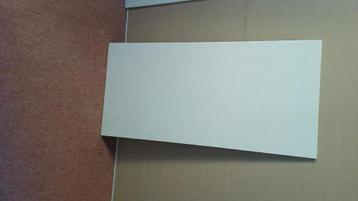 Gipsplaat 48 x 100 x 1,25 cm beschikbaar voor biedingen