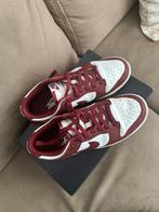 Nike dunk bordeaux unisex authentique, Ophalen, Zo goed als nieuw