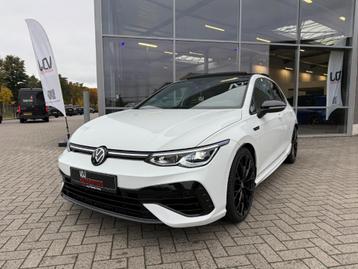 VOLKSWAGEN GOLF 8 R 20 JAHRE | 333 PK | AKRA | PANO | BTW beschikbaar voor biedingen