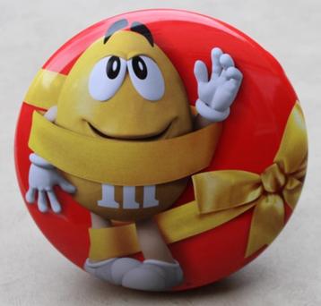 Peanut M&M doos beschikbaar voor biedingen