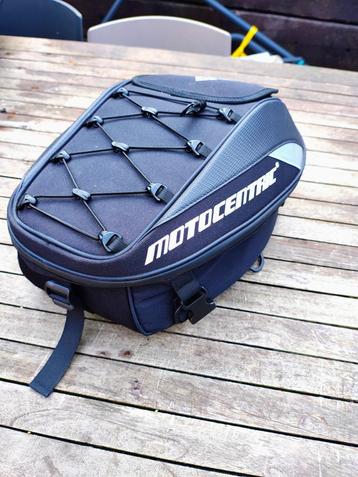 sacoche moto pour porte paquet beschikbaar voor biedingen