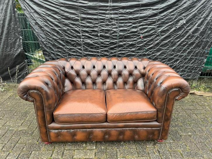 Springvale Chesterfield zetel bruin gevlamd GRATIS GELEVERD, Antiek en Kunst, Antiek | Meubels | Stoelen en Sofa's, Ophalen of Verzenden