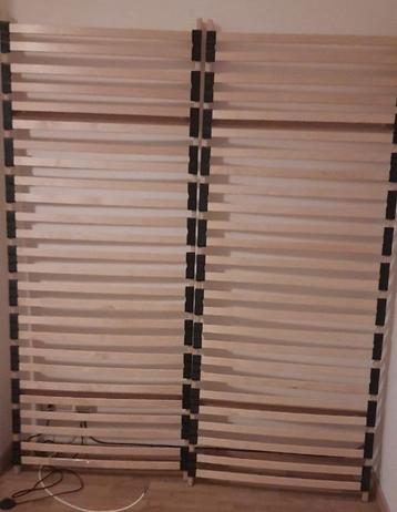 Sommiers à lattes 160x200 ou 80x200 (2pieces) beschikbaar voor biedingen