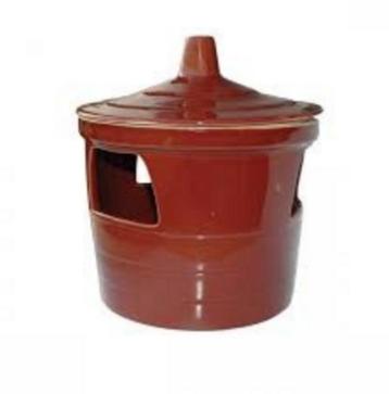 Vier NIEUWE duivendrinkpotten van 1,5 liter.  beschikbaar voor biedingen