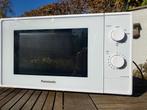 Microgolf Panasonic NN-E20JWM, Elektronische apparatuur, Microgolfovens, Ophalen, Zo goed als nieuw, Draaiplateau, Vrijstaand