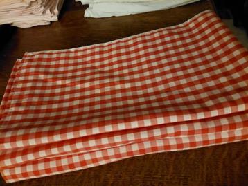 Tafelkleed rood geruit Breughel Prijs vr. 3 stuks, Enlèvement ou Envoi, Comme neuf