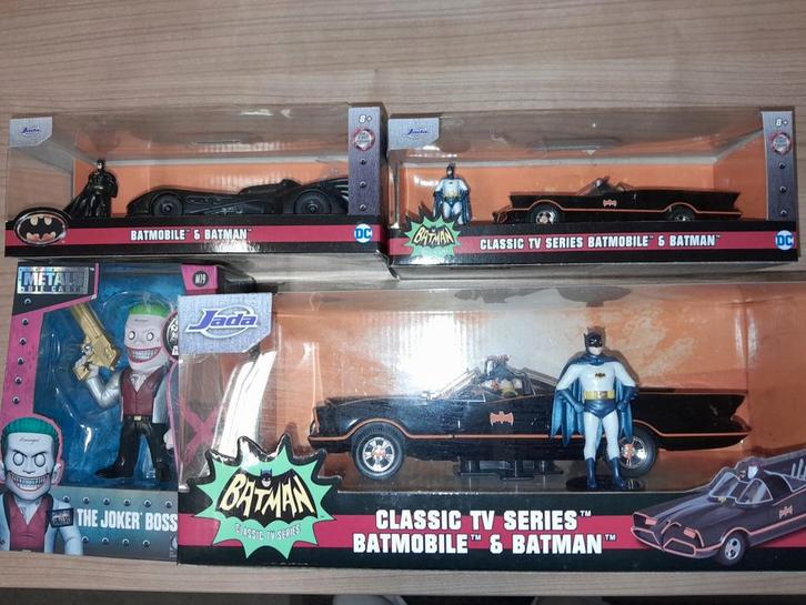 Batman Batmobile Joker-bundel, Verzamelen, Film en Tv, Zo goed als nieuw, Tv, Actiefiguur of Pop, Ophalen
