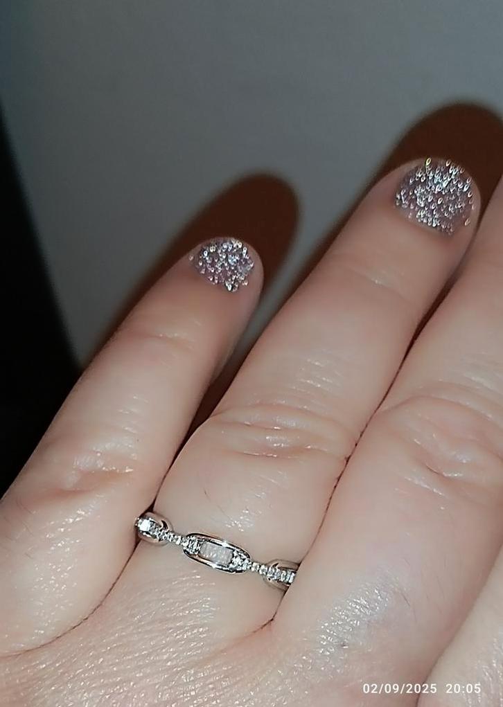 Sterling zilveren ring met moissanite diamant en certificaat, Handtassen en Accessoires, Ringen, Nieuw, Dame, Zilver, Zilver, Met edelsteen