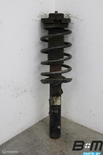 Veerpoot voorzijde kan L of R VW Touran 1T 1T0413031BR beschikbaar voor biedingen