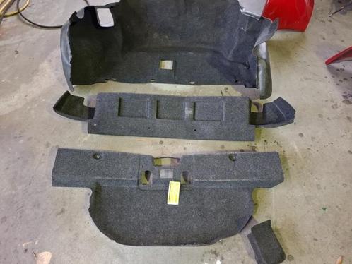 Bekleding bagageruimte van een Alfa Romeo Spider, Auto-onderdelen, Interieur en Bekleding, Alfa Romeo, Gebruikt, 3 maanden garantie
