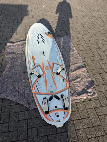 F2 SX Windsurfboards - Race/Slalom (90L, 106L) beschikbaar voor biedingen