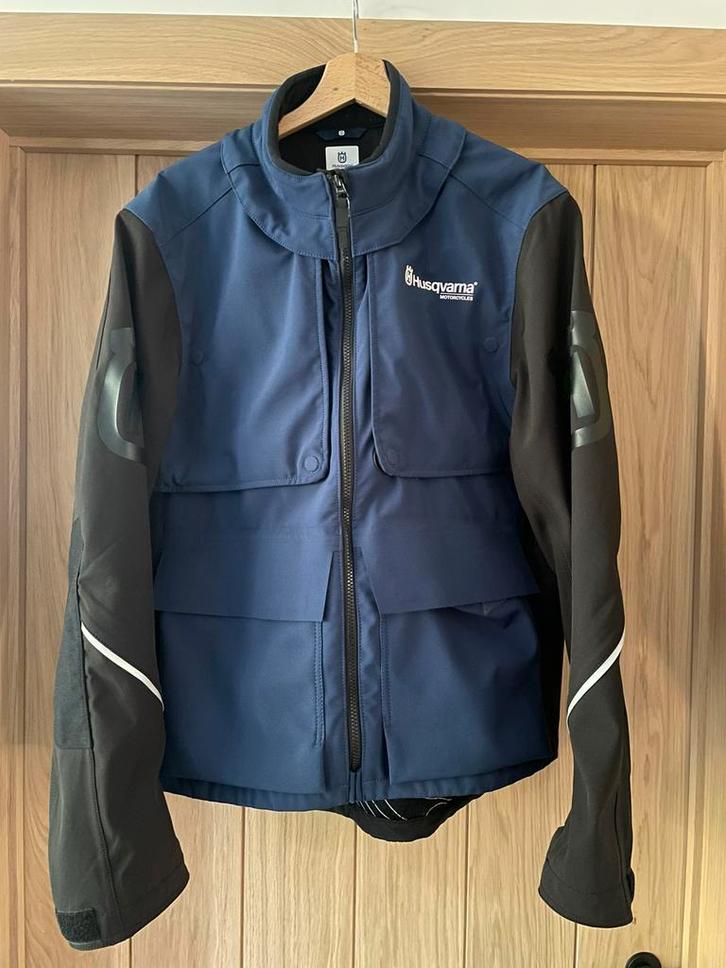 Husqvarna motor/enduro jas of bodywarmer, Motoren, Kleding | Motorkleding, Ophalen